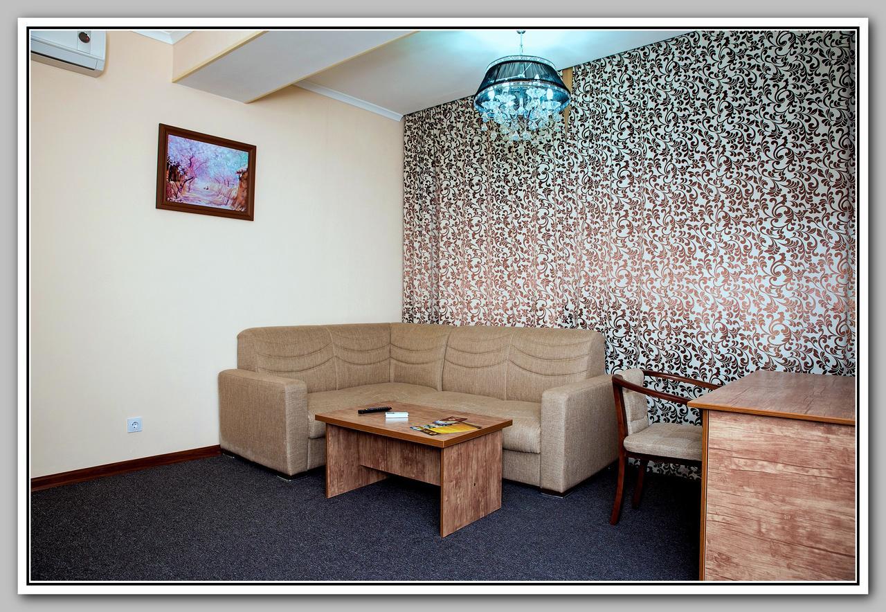 Hotel Bek סמרקנד מראה חיצוני תמונה